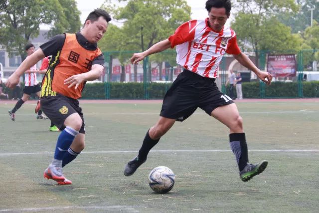 国王不敌绿军战绩与湖人持平 鹈鹕负马刺4连败