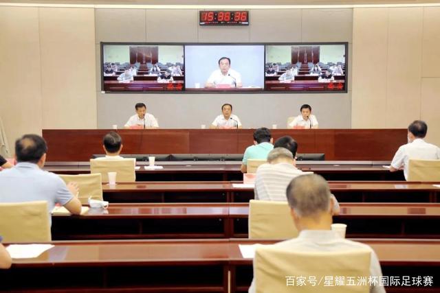 马尔基西奥：巴黎后卫总能跟上迪亚斯，马尔基尼奥斯全欧最强后卫